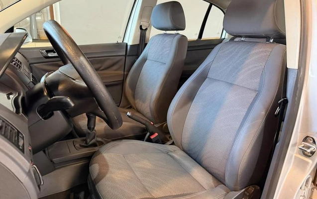 imagem-https://www.socarrao.com.br/sc-vehicle-images-prod/3875721/1789568038207-8481579_7_B_08273173be.jpeg