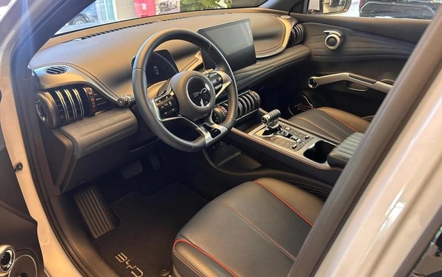 imagem-https://www.socarrao.com.br/sc-vehicle-images-prod/3875770/1789568196077-8411412_3_B_628f5b53c4.jpeg