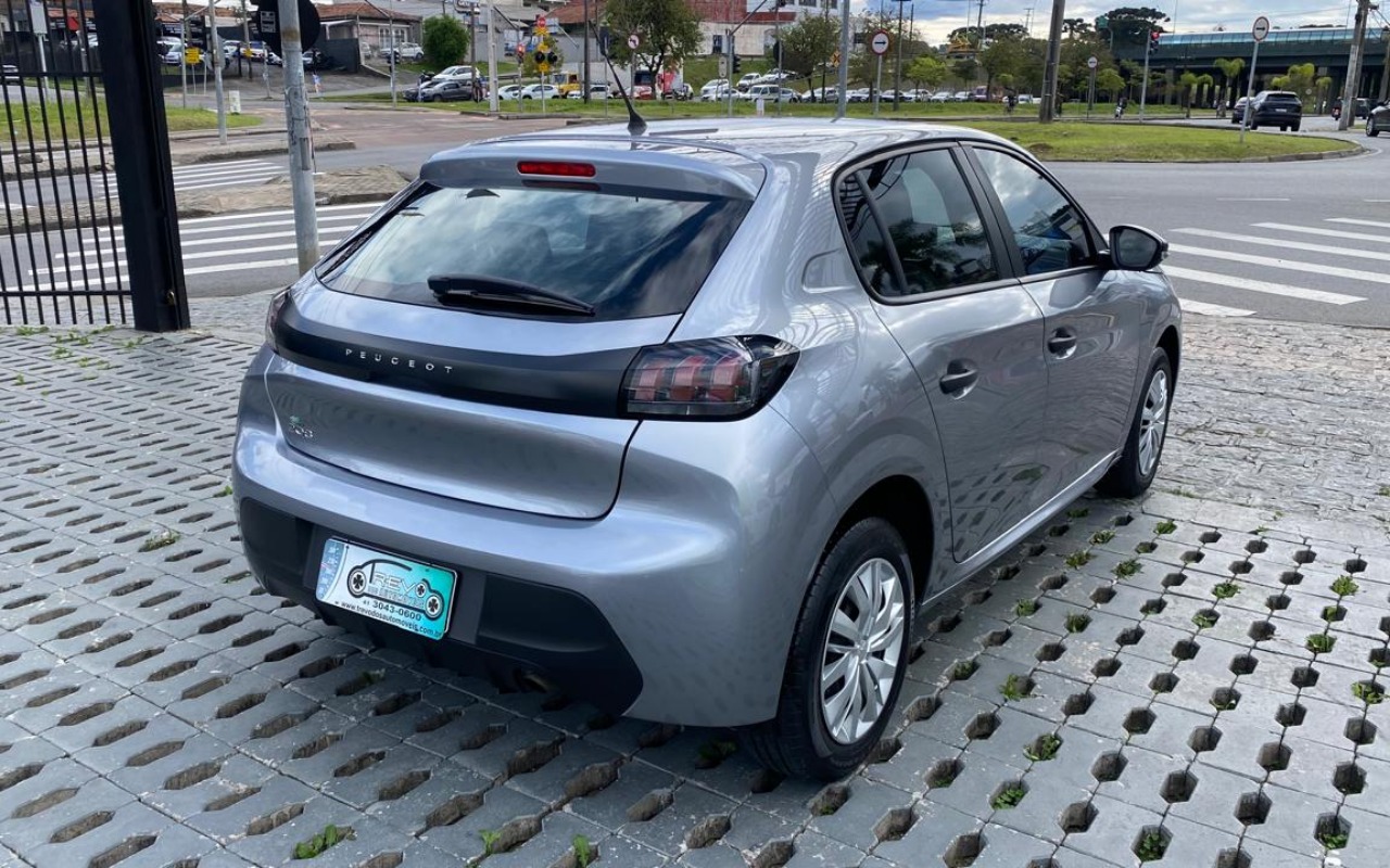 imagem-https://www.socarrao.com.br/sc-vehicle-images-prod/3875813/1789593094580-Ny5qcGVn.jpeg