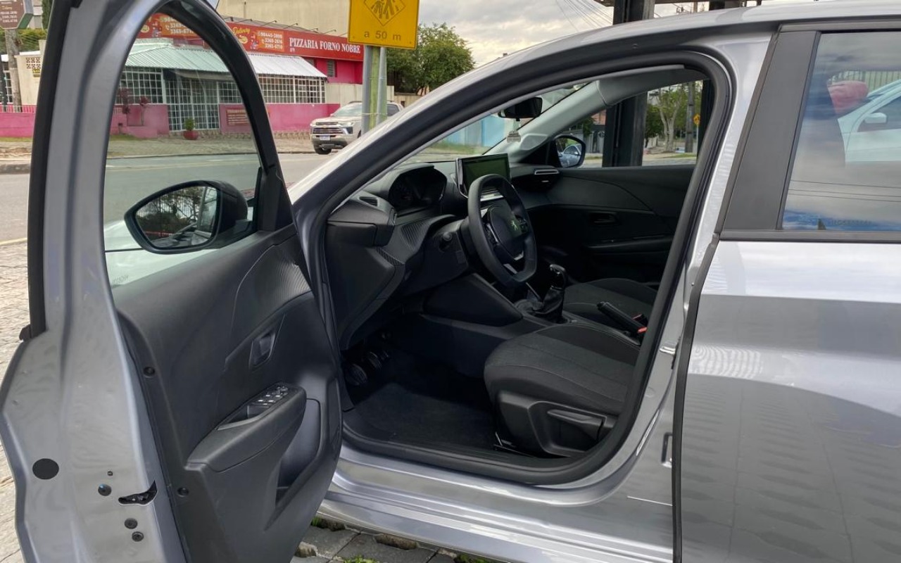 imagem-https://www.socarrao.com.br/sc-vehicle-images-prod/3875813/1789593095035-MTMuanBlZw.jpeg
