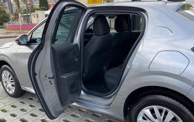 imagem-https://www.socarrao.com.br/sc-vehicle-images-prod/3875813/1789593095694-MTcuanBlZw.jpeg