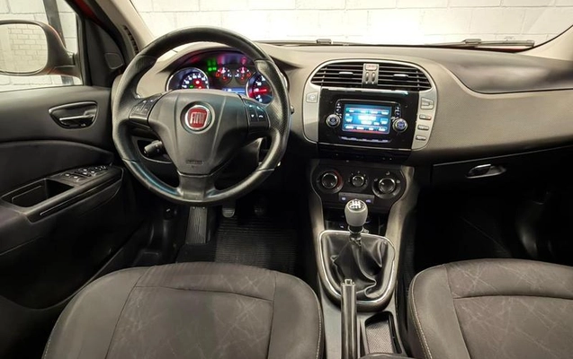 imagem-https://www.socarrao.com.br/sc-vehicle-images-prod/3875974/1789568489493-8477735_8_B_5f9b38ce33.jpeg