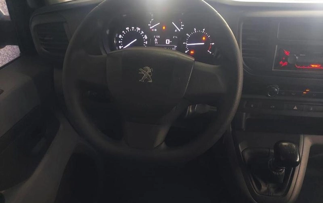 imagem-https://www.socarrao.com.br/sc-vehicle-images-prod/3876101/1790349562075-7898304_5_B_daf2e980ee.jpeg