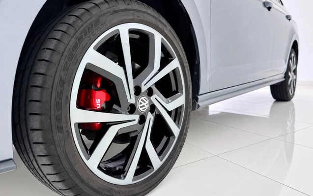 imagem-https://www.socarrao.com.br/sc-vehicle-images-prod/3876178/1789669684597-vehicle_image_1789669622_8cda81fc7ad906927144235dda5fdf15.jpeg