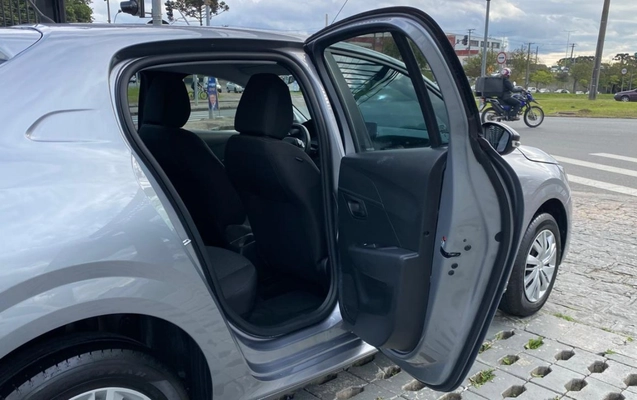 imagem-https://www.socarrao.com.br/sc-vehicle-images-prod/3876192/1789593207842-MTkuanBlZw.jpeg
