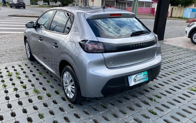 imagem-https://www.socarrao.com.br/sc-vehicle-images-prod/3876192/1789593208283-Ni5qcGVn.jpeg