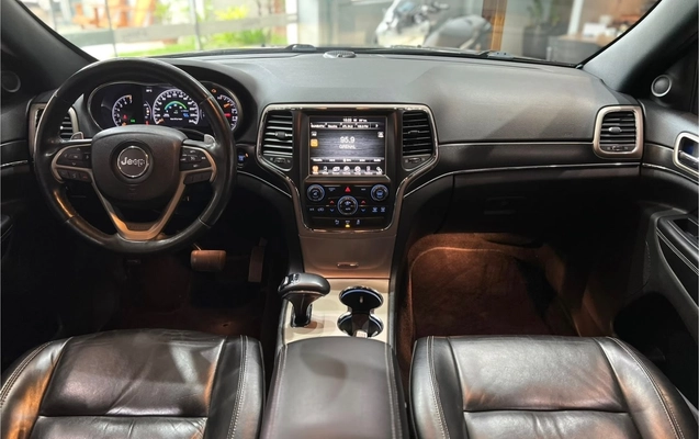 imagem-https://www.socarrao.com.br/sc-vehicle-images-prod/3876252/1789569017874-1_050415.jpg