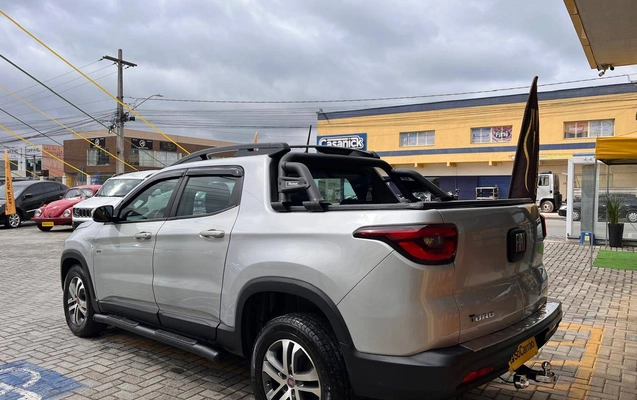 imagem-https://www.socarrao.com.br/sc-vehicle-images-prod/3876320/1789570323475-61c9fccb5dd34c749724aa1d2ea8bafd_1789568989291.jpg
