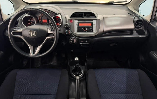 imagem-https://www.socarrao.com.br/sc-vehicle-images-prod/3876477/1789569495400-1234ee5aa538457489cf5f78818550cd_1789568988874.jpg