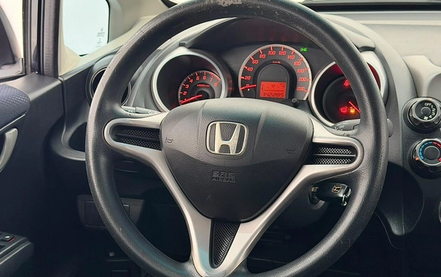 imagem-https://www.socarrao.com.br/sc-vehicle-images-prod/3876477/1789569495401-08649795c94d46d680201612998b9787_1789568988881.jpg