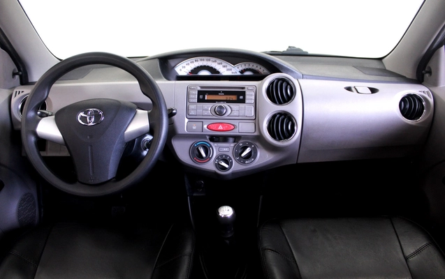 imagem-https://www.socarrao.com.br/sc-vehicle-images-prod/3876487/1789569523170-10_040322.jpg