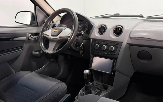 imagem-https://www.socarrao.com.br/sc-vehicle-images-prod/3876549/1789569669035-1_015020.jpg