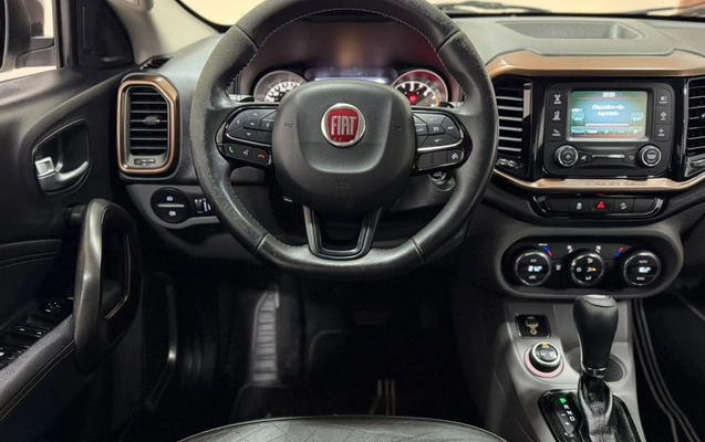 imagem-https://www.socarrao.com.br/sc-vehicle-images-prod/3876552/1789569681675-16_034442.jpg