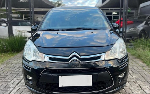 imagem-https://www.socarrao.com.br/sc-vehicle-images-prod/3876633/1789569903623-8481834_15_B_a6fcd218f2.jpeg