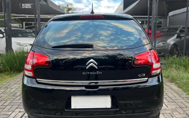 imagem-https://www.socarrao.com.br/sc-vehicle-images-prod/3876633/1789569903631-8481834_11_B_72cb114da9.jpeg