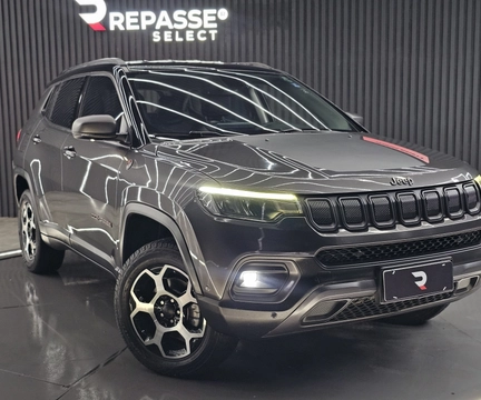 Jeep Compass 2022 Cinza — foto 1 de 3