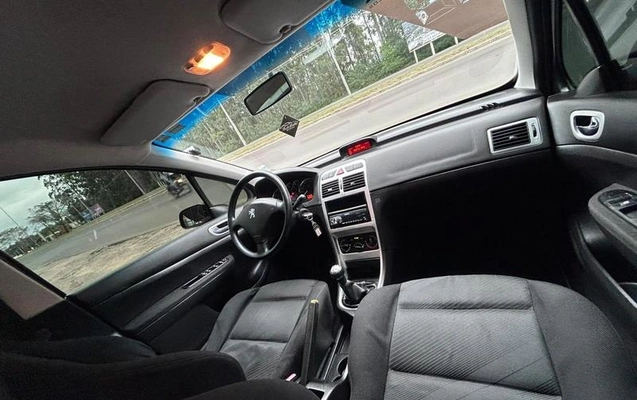 imagem-https://www.socarrao.com.br/sc-vehicle-images-prod/3876768/1789570192583-8459732_1_B_49ff6b42c9.jpeg