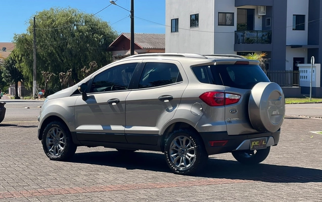 imagem-https://www.socarrao.com.br/sc-vehicle-images-prod/3876924/1789570469915-cb8328662f204e0396ee2b92ff892521_1789570314715.jpg
