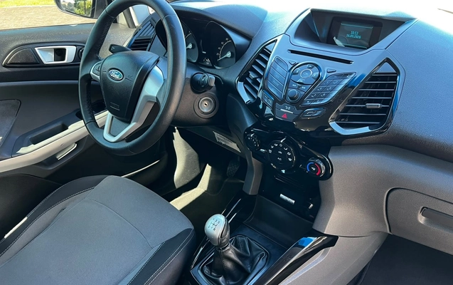 imagem-https://www.socarrao.com.br/sc-vehicle-images-prod/3876924/1789570469920-0a3eff76248546fdaf537ea09a7097e9_1789570314750.jpg
