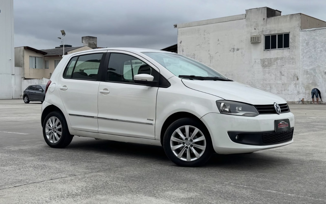imagem-https://www.socarrao.com.br/sc-vehicle-images-prod/3876962/1789570554743-V2hhdHNBcHAgSW1hZ2UgMjAyNi0wOS0xNCBhdCAxOC4wMC4wOSAoMSkuanBlZw.jpeg