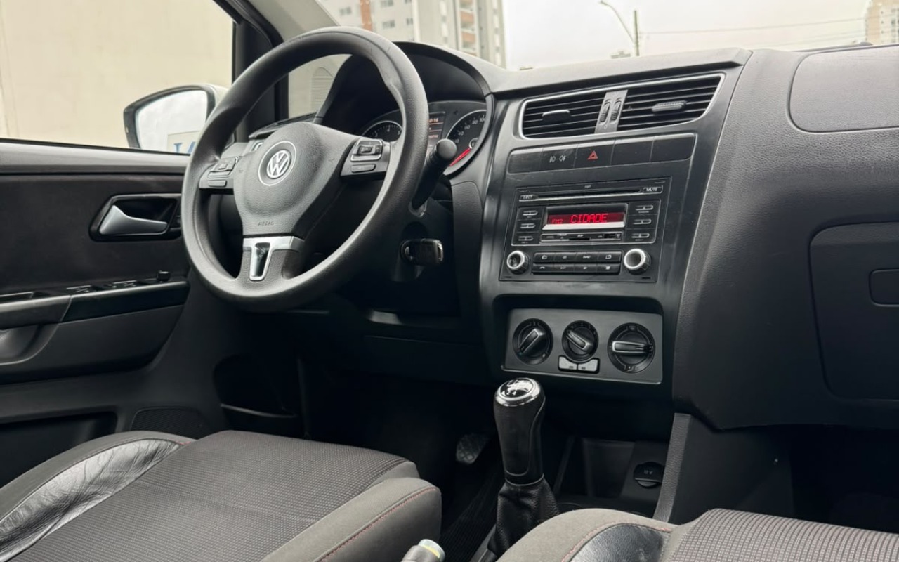 imagem-https://www.socarrao.com.br/sc-vehicle-images-prod/3876962/1789570555298-V2hhdHNBcHAgSW1hZ2UgMjAyNi0wOS0xNCBhdCAxOC4wMC4xMCAoMikuanBlZw.jpeg