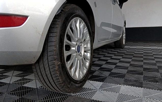imagem-https://www.socarrao.com.br/sc-vehicle-images-prod/3876972/1789589337976-8481871_1_B_6aa0f445fe.jpeg
