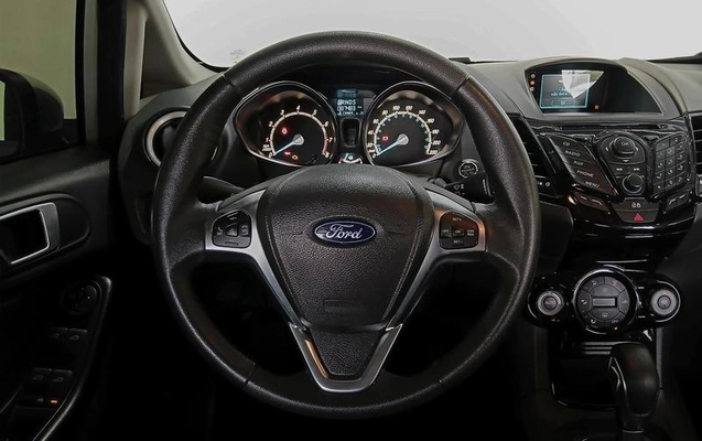 imagem-https://www.socarrao.com.br/sc-vehicle-images-prod/3876972/1789589337983-8481871_4_B_d51a199fd5.jpeg