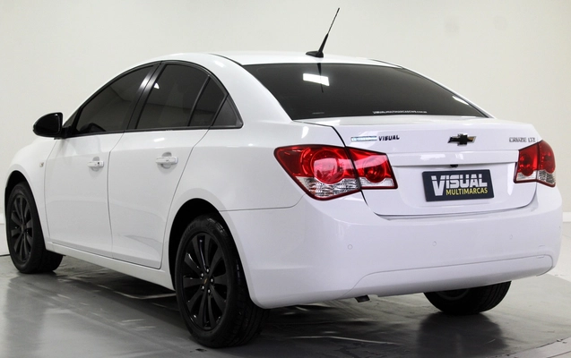 imagem-https://www.socarrao.com.br/sc-vehicle-images-prod/3877068/1789570713476-5_051355.jpg