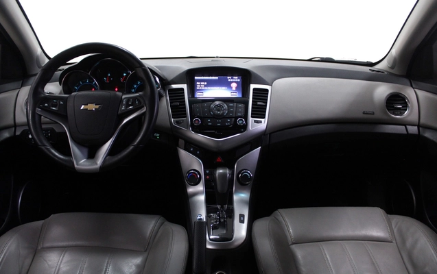 imagem-https://www.socarrao.com.br/sc-vehicle-images-prod/3877068/1789570713478-9_051355.jpg