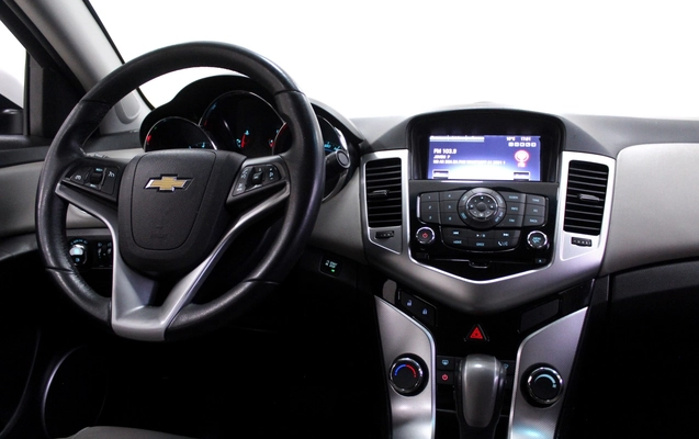 imagem-https://www.socarrao.com.br/sc-vehicle-images-prod/3877068/1789570713482-13_051355.jpg
