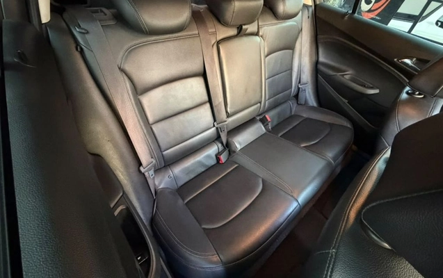 imagem-https://www.socarrao.com.br/sc-vehicle-images-prod/3877093/1789570758447-gb-68d7ddd.jpeg