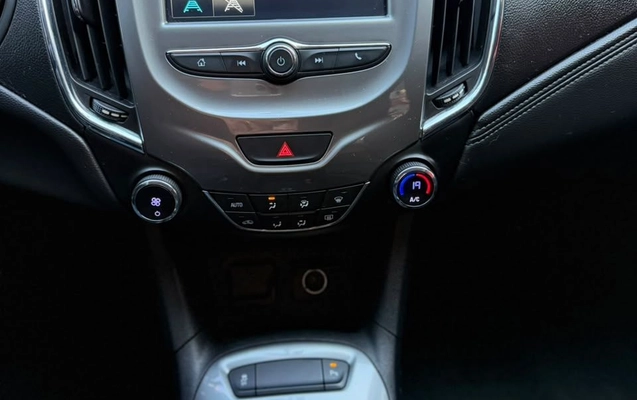 imagem-https://www.socarrao.com.br/sc-vehicle-images-prod/3877093/1789570758453-gb-52d39e3.jpeg