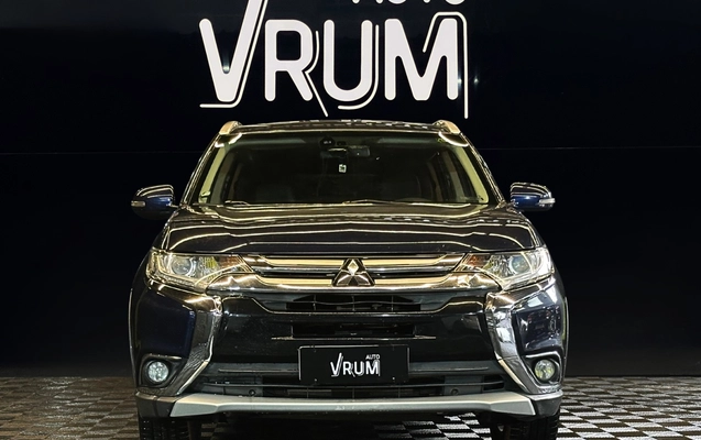 imagem-https://www.socarrao.com.br/sc-vehicle-images-prod/3877097/1789570763994-2_060203.jpg