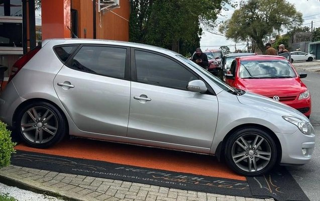 imagem-https://www.socarrao.com.br/sc-vehicle-images-prod/3877103/1789570789922-8481670_14_B_8329524cd5.jpeg