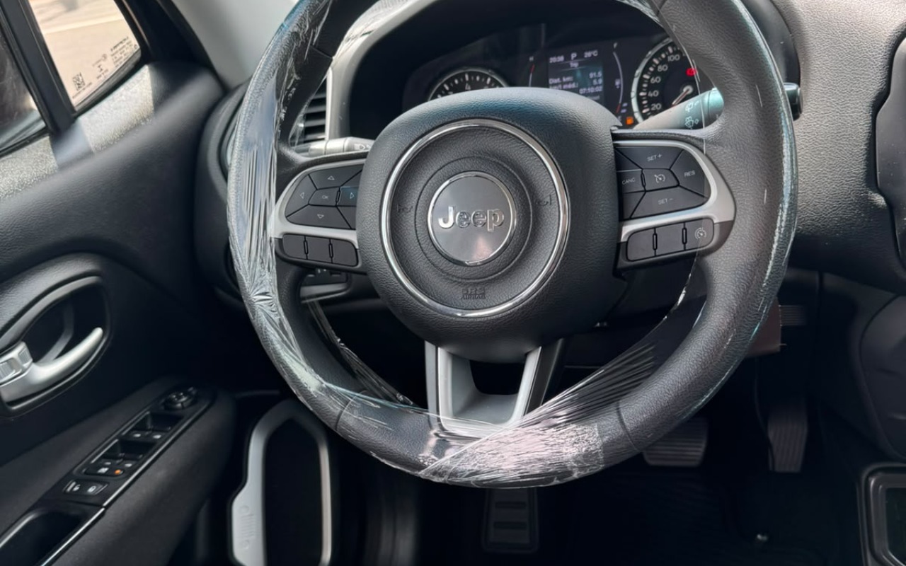 imagem-https://www.socarrao.com.br/sc-vehicle-images-prod/3877112/1789570811038-V2hhdHNBcHAgSW1hZ2UgMjAyNi0wOS0xNiBhdCAxMS41MC4wOSAoNCkuanBlZw.jpeg