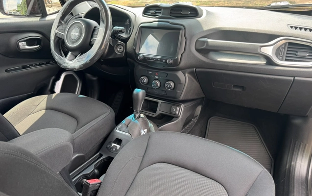 imagem-https://www.socarrao.com.br/sc-vehicle-images-prod/3877112/1789570811636-V2hhdHNBcHAgSW1hZ2UgMjAyNi0wOS0xNiBhdCAxMS41MC4xMC5qcGVn.jpeg