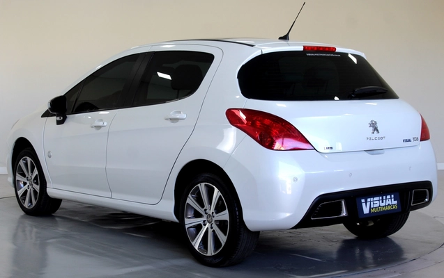 imagem-https://www.socarrao.com.br/sc-vehicle-images-prod/3877150/1789570885704-2_114529.jpg