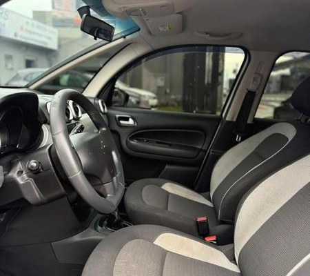 imagem-https://www.socarrao.com.br/sc-vehicle-images-prod/3877177/1789570938908-8478001_5_B_3e30b9f1e9.jpeg