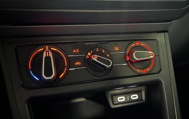imagem-https://www.socarrao.com.br/sc-vehicle-images-prod/3877235/1789571034884-8140985_6_B_0162137a78.jpeg