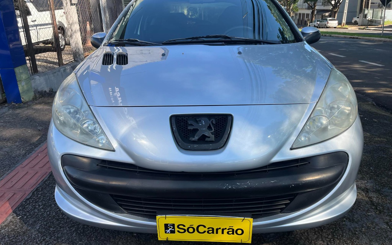 imagem-https://www.socarrao.com.br/sc-vehicle-images-prod/3877301/1789571108750-OWMyZTYyYmYtN2FiMS00NzJjLTlkY2EtNWY4ZjYxNTBjNTJkLmpwZw.jpg