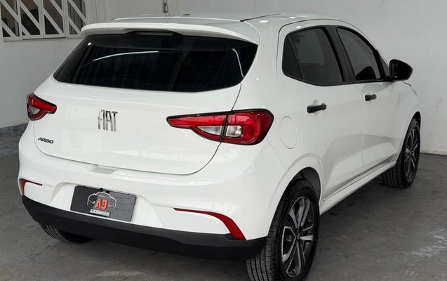imagem-https://www.socarrao.com.br/sc-vehicle-images-prod/3877503/1789571481659-8470674_6_B_587216626d.jpeg