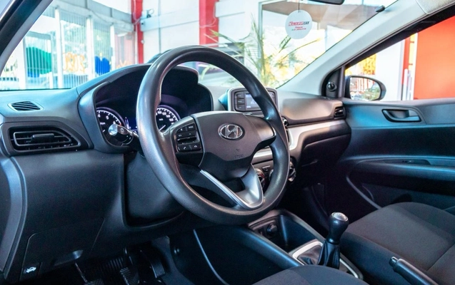 imagem-https://www.socarrao.com.br/sc-vehicle-images-prod/38778/1780680928146-M2ZhYjE3ZjEtZDgxMS00NTdlLWE0MGMtNWM1MmJmNWU0ZjY0LmpwZw.jpg