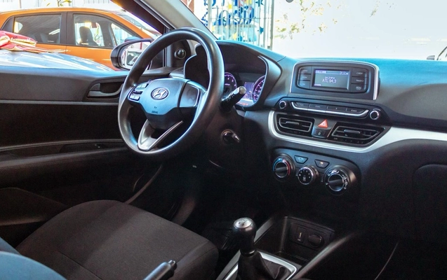 imagem-https://www.socarrao.com.br/sc-vehicle-images-prod/38778/1780680928313-Y2QyYTU0NmMtMTU0Mi00MTJjLTk5ODQtMDFmZjVlMjFjZWYzLmpwZw.jpg