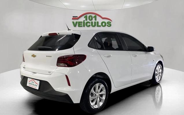imagem-https://www.socarrao.com.br/sc-vehicle-images-prod/3877950/1789572271777-003_2cae94113ce103d30d650e8bf3b8dbc3.jpg