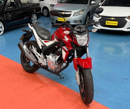 Honda CB 250 TWISTER/FLEXONE 2017 Vermelho — foto 1 de 3