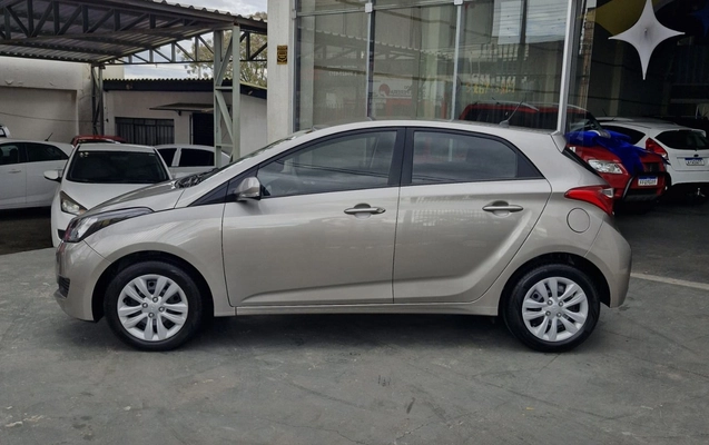 imagem-https://www.socarrao.com.br/sc-vehicle-images-prod/3878178/1789573555768-Ny5qcGVn.jpeg