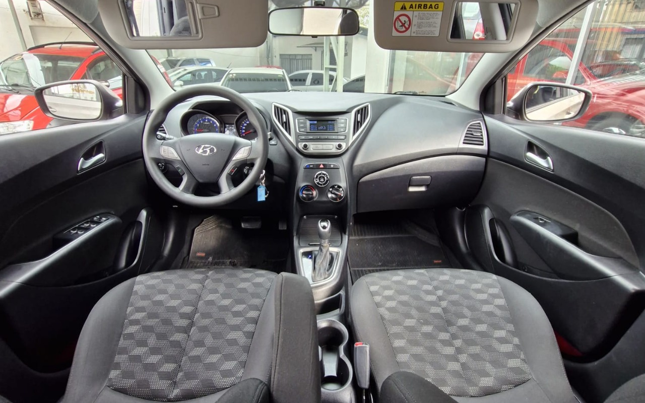 imagem-https://www.socarrao.com.br/sc-vehicle-images-prod/3878178/1789573555877-MTAuanBlZw.jpeg
