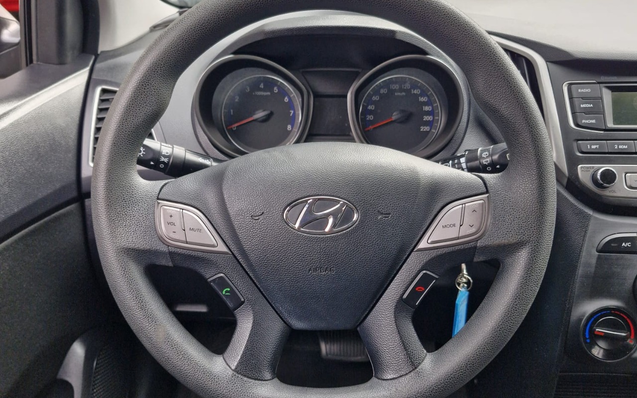 imagem-https://www.socarrao.com.br/sc-vehicle-images-prod/3878178/1789588065506-MjEuanBlZw.jpeg
