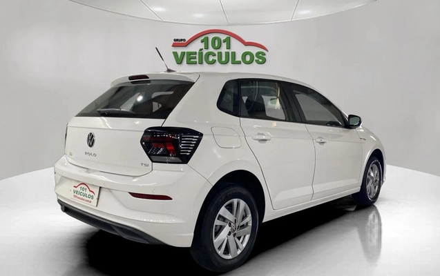 imagem-https://www.socarrao.com.br/sc-vehicle-images-prod/3878198/1789572816726-003_f17ba01d57f709ebb6a7efd1c3f22b2f.jpg