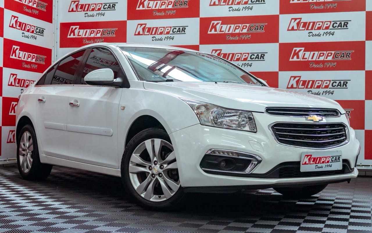 Chevrolet Cruze HB Sport LTZ 1.8 16V FlexP. 5p Aut na cor Branco no Alvorada / RS - 38782
